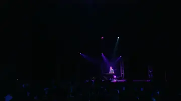 Zasłona do filmu "Bo Burnham: Make Happy" #1583582