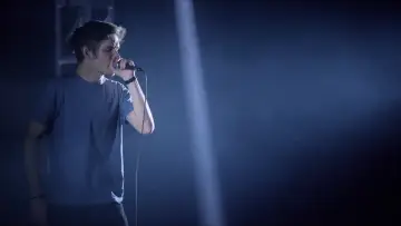 Zasłona do filmu "Bo Burnham: Make Happy" #1583585