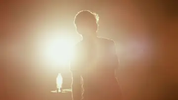 Zasłona do filmu "Bo Burnham: Make Happy" #1746311