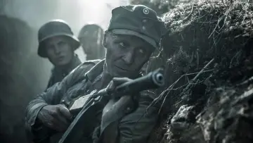Zasłona do filmu "Nieznany Żołnierz" #457940