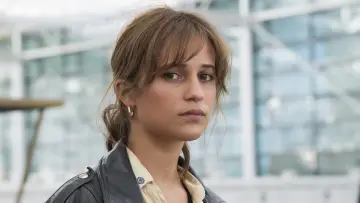 Zasłona do filmu "Euforia" #399980