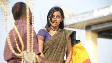 Zasłona do filmu "கடுகு" #1161379