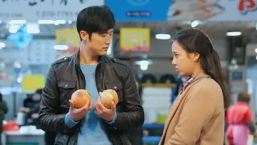 Zasłona do filmu "정사: 결혼 말고 연애" #433597