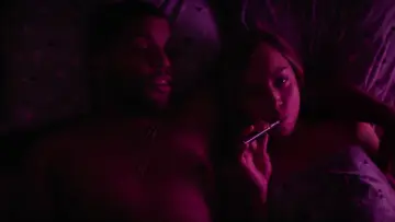 Zasłona do filmu "Ingrid wyrusza na zachód" #999125