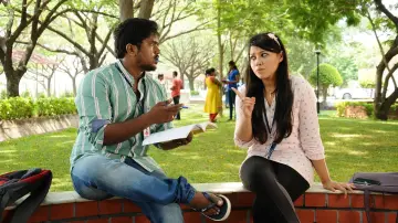Zasłona do filmu "கூட்டத்தில் ஒருத்தன்" #1149459