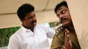 Zasłona do filmu "கூட்டத்தில் ஒருத்தன்" #1149462