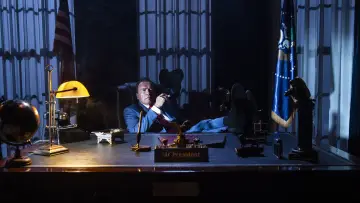Zasłona do filmu "Kung Fury 2" #811819