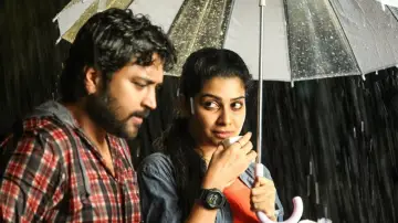 Zasłona do filmu "திட்டம் போட்டு திருடுற கூட்டம்" #1164167