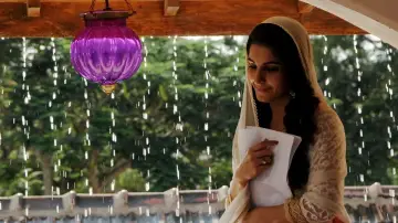 Zasłona do filmu "மீண்டும் ஒரு காதல் கதை" #1148303