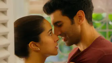 Zasłona do filmu "ओके जानू" #1173322