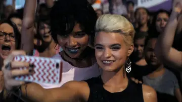 Zasłona do filmu "Tragedy Girls" #1203496