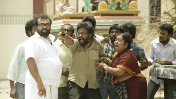 Zasłona do filmu "சவரக்கத்தி" #1162661