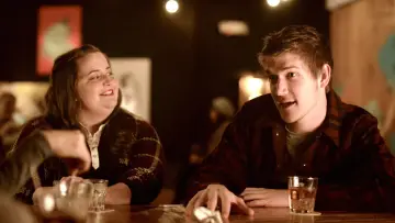 Zasłona do filmu "I tak cię kocham" #893340