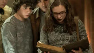 Zasłona do filmu "Upiorne opowieści po zmroku" #323654