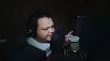 Zasłona do filmu "Arktisk superstjerne" #1624948