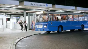 Zasłona do filmu "Vom Traum zum Terror - München 