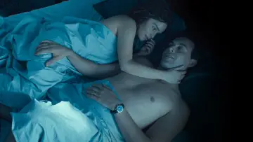 Zasłona do filmu "Poza podejrzeniem" #348846