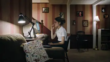 Zasłona do filmu "Yes, God, Yes" #971002