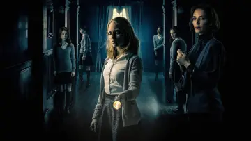 Zasłona do filmu "Korytarzem w mrok" #1006785