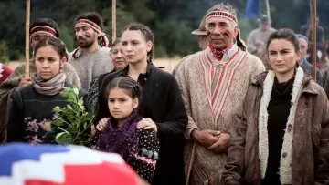 Zasłona do filmu "Mala junta" #724213