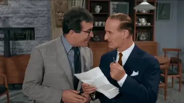 Zasłona do filmu "Ο Εξυπνάκιας" #1617949