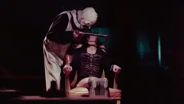 Zasłona do filmu "Masakra w Halloween" #1857740