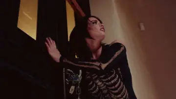 Zasłona do filmu "Masakra w Halloween" #1893902