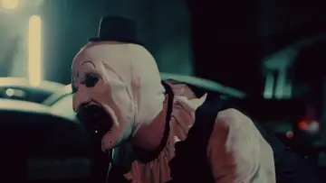 Zasłona do filmu "Masakra w Halloween" #655345