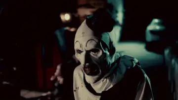 Zasłona do filmu "Masakra w Halloween" #655348