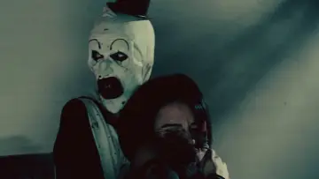 Zasłona do filmu "Masakra w Halloween" #655356