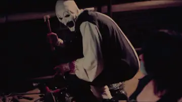 Zasłona do filmu "Masakra w Halloween" #655365