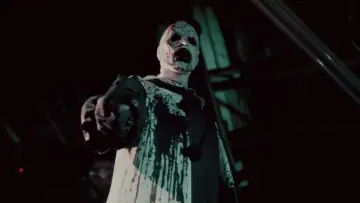 Zasłona do filmu "Masakra w Halloween" #655389