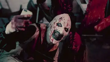 Zasłona do filmu "Masakra w Halloween" #655398
