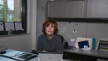 Zasłona do filmu "UFO" #251855