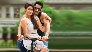 Zasłona do filmu "జాగ్వార్" #1157463