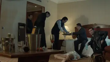 Zasłona do filmu "Morderstwo w hotelu Hilton" #276335
