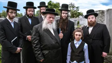 Zasłona do filmu "Menashe" #716231