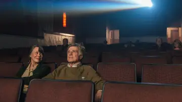 Zasłona do filmu "Gentleman z rewolwerem" #389443