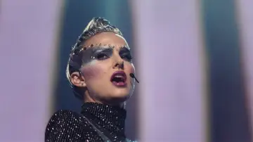Zasłona do filmu "Vox Lux" #424531