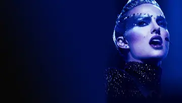 Zasłona do filmu "Vox Lux" #424533