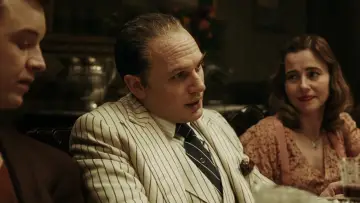 Zasłona do filmu "Capone" #348423