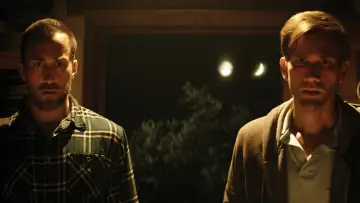 Zasłona do filmu "Nieskończony" #290384