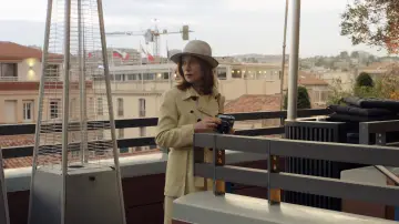 Zasłona do filmu "Aparat Claire" #1526979