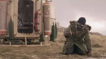 Zasłona do filmu "IO: Ostatnia na Ziemi" #386555