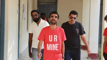 Zasłona do filmu "ಕಿರಿಕ್ ಪಾರ್ಟಿ" #1148925
