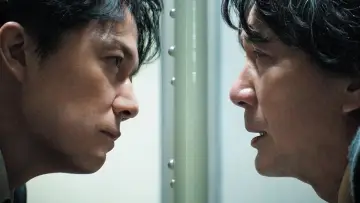 Zasłona do filmu "三度目の殺人" #396206