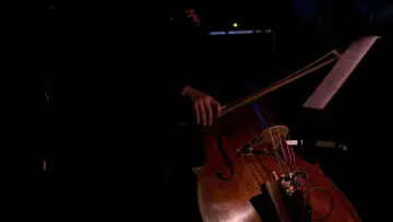 Zasłona do filmu "Hans Zimmer: Live in Prague" #392945
