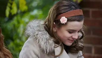Zasłona do filmu "Just Charlie" #501133