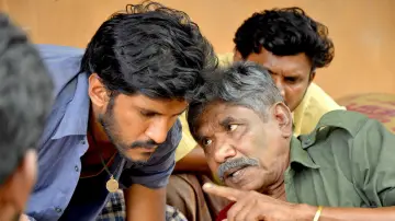 Zasłona do filmu "படைவீரன்" #1163695