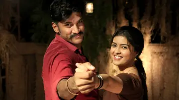 Zasłona do filmu "படைவீரன்" #1163696